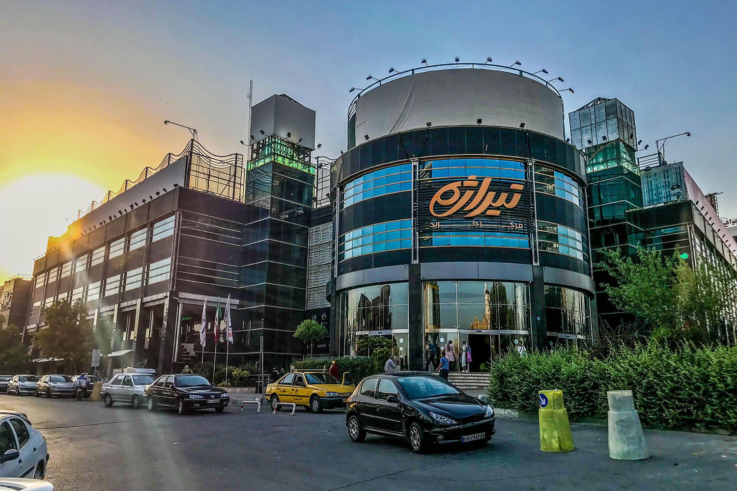 ارزان ترین بازار لباس مردانه تهران