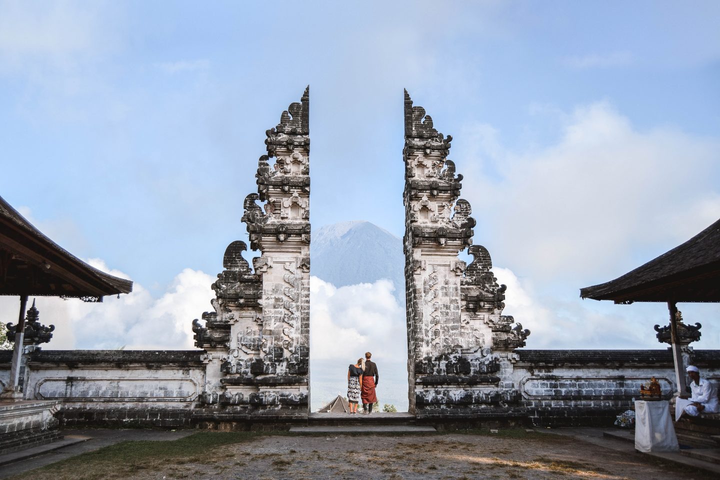 دروازه بهشت بالی 
