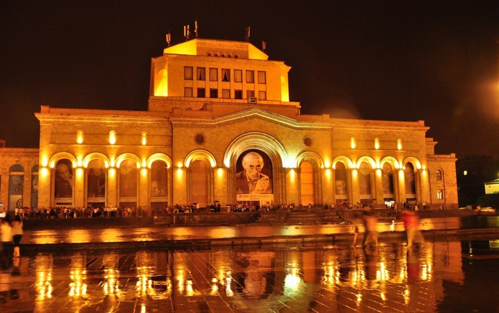 میدان جمهوری ایروان