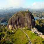 صخره گواتاپی کلمبیا 