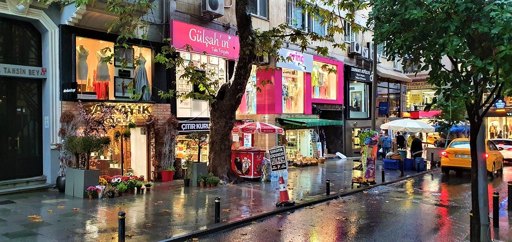 خیابان عثمان بی استانبول