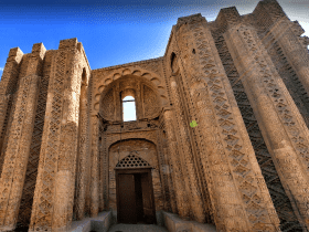 مسجد و سردر جورجیر