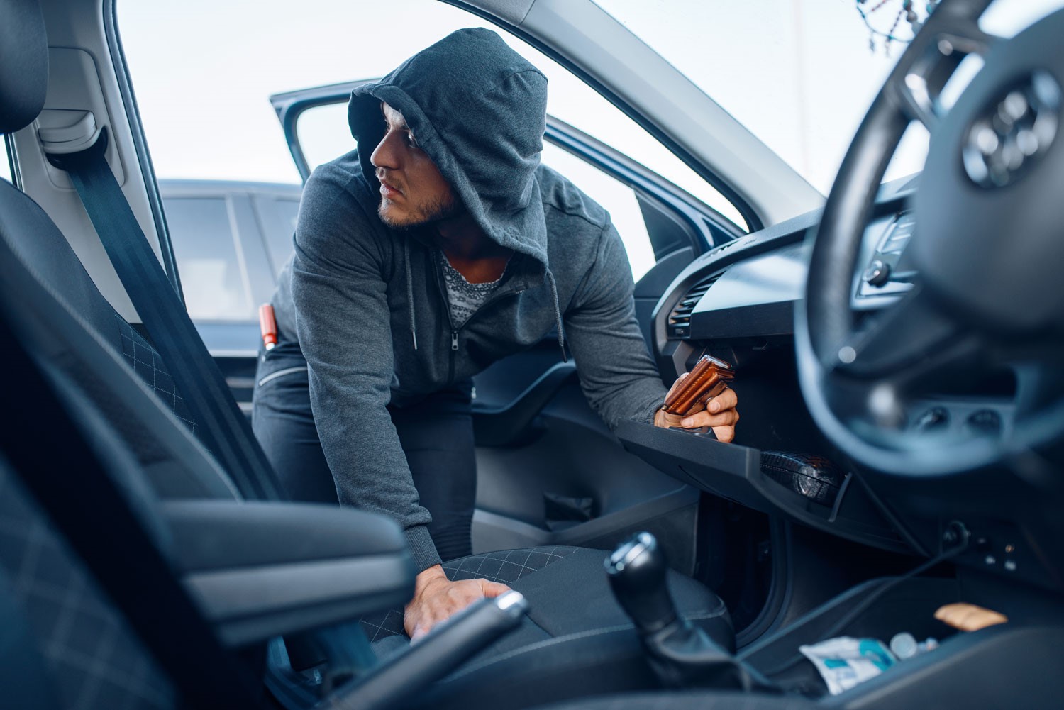 نکات ایمنی برای پیشگیری از سرقت خودرو در مسافرت