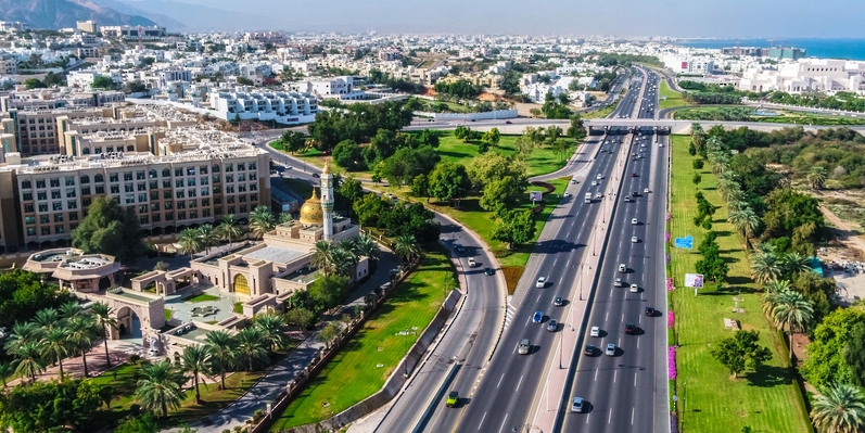 چرا عمان یک مقصد محبوب برای مهاجرت ایرانیان است؟
