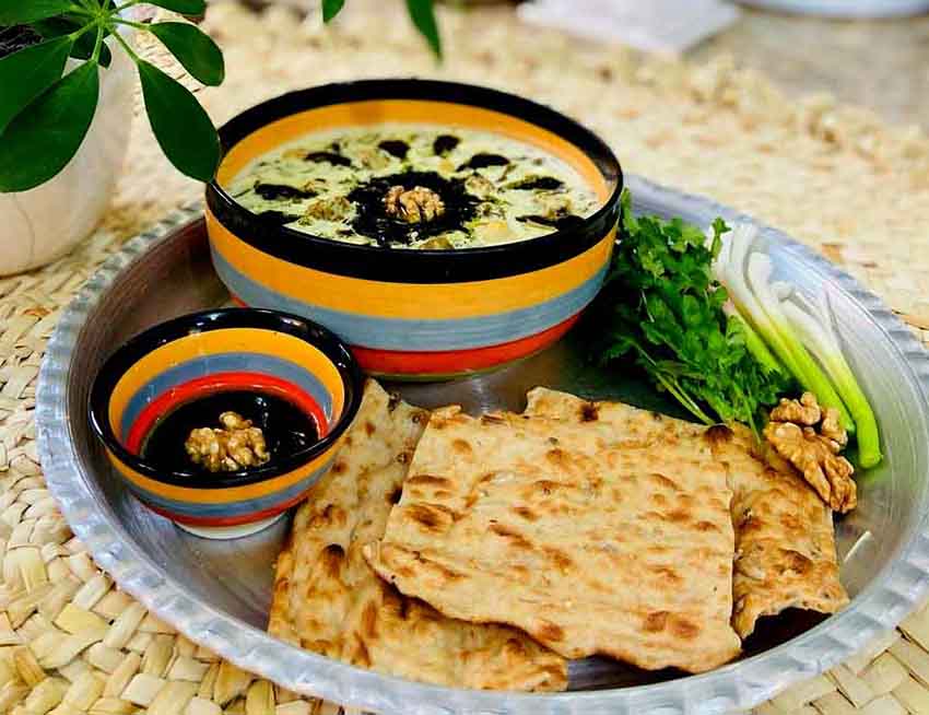 مواد لازم برای طرز تهیه آش دوغ