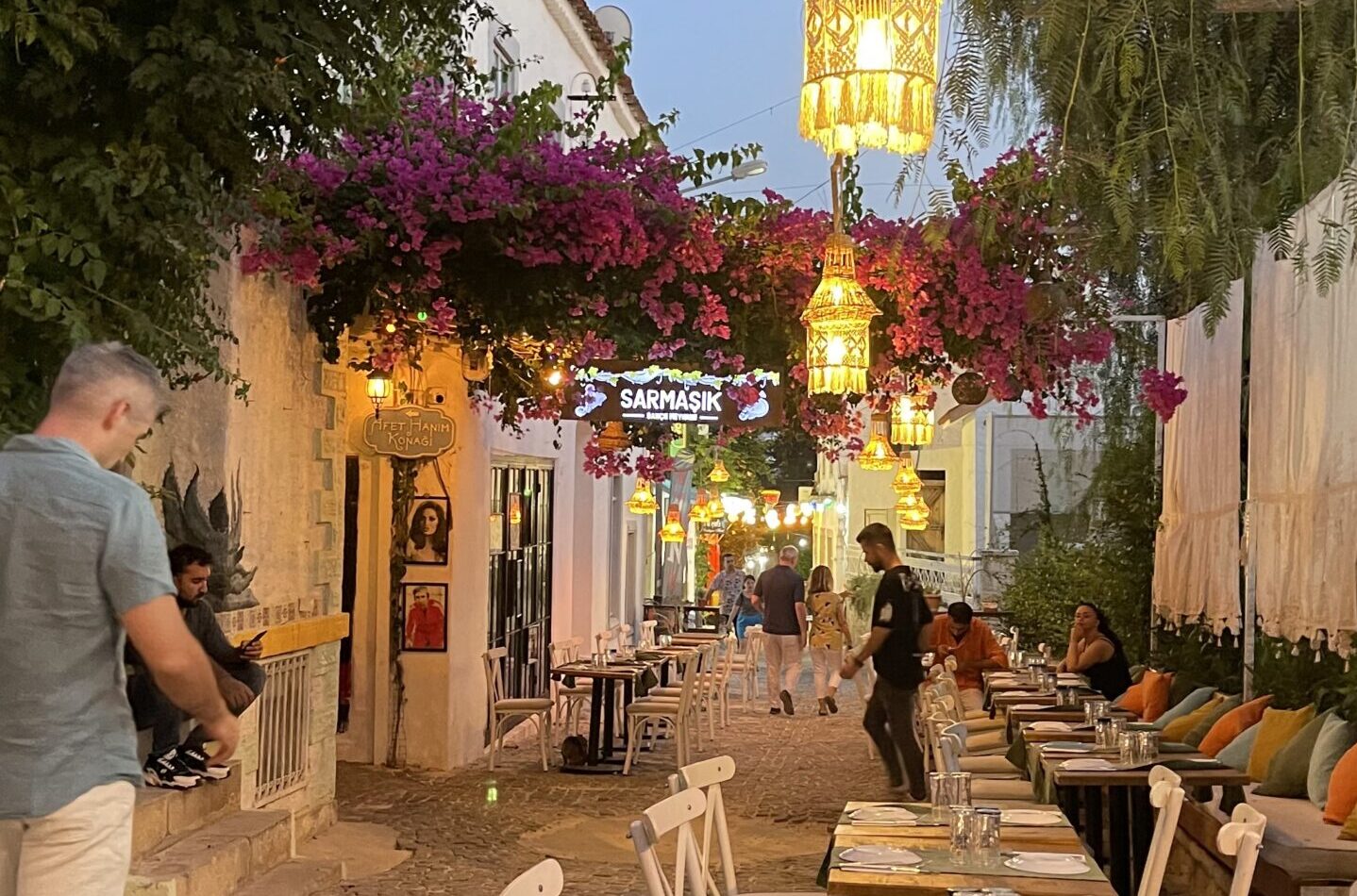 شب های آلاچاتی - عکس از: toptourist | سفرنامه آلاچاتی