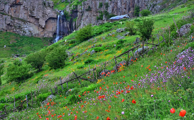 آبشار ورزان