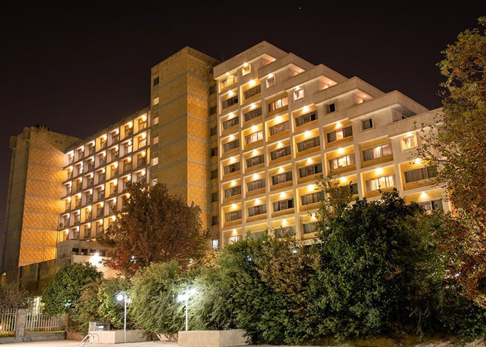راهنمای جامع اقامت در شیراز | هتل هما شیراز