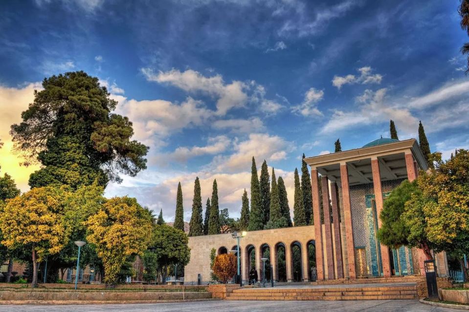 رازهای شیرازگردی